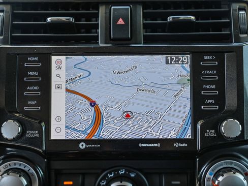 Certified 2020 Toyota 4Runner TRD Off-Road Premium w/ Moonroof Package AWD/4WD image 4