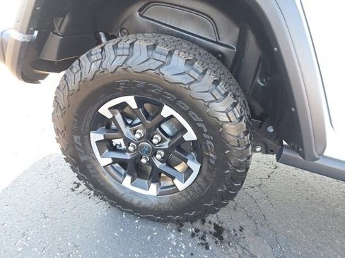 Used 2025 Jeep Wrangler Unlimited Rubicon 4xe w/ Safety Group image 51