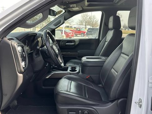 Used 2022 GMC Sierra 1500 Denali w/ Driver Alert Package II AWD/4WD image 14