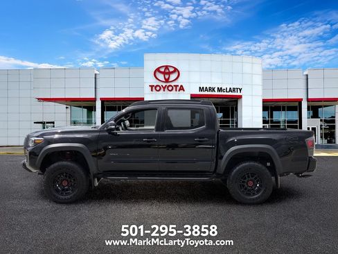Used 2023 Toyota Tacoma TRD Pro AWD/4WD image 2