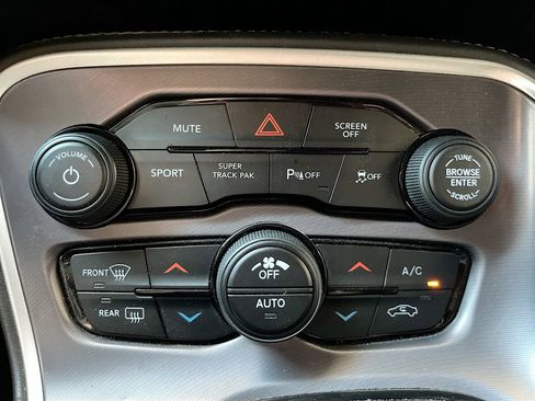 Used 2020 Dodge Challenger R/T w/ Shaker Package RWD image 21