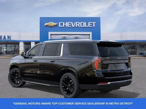 New 2026 Chevrolet Suburban LS w/ LPO, Dark Essentials Package AWD/4WD image 4