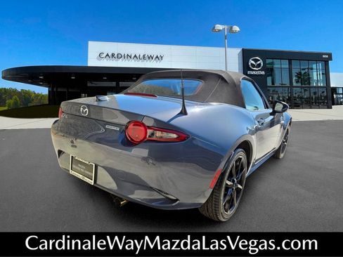 Used 2021 MAZDA MX-5 Miata Grand Touring RWD image 6