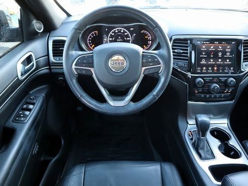 Used 2021 Jeep Grand Cherokee Limited image 4
