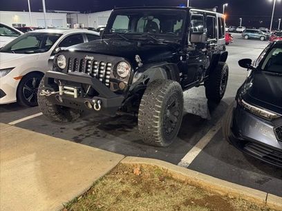 Used 2011 Jeep Wrangler Unlimited Sahara w/ Dual Top Group