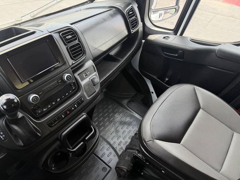 Used 2023 RAM ProMaster 3500 w/ Lane Management Group FWD image 17
