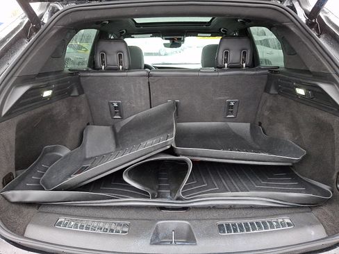 Used 2022 Cadillac XT4 Sport w/ Enhanced Visibility Package image 30