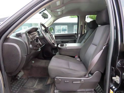 Used 2013 GMC Sierra 2500 SLE w/ SLE Preferred Package AWD/4WD image 28