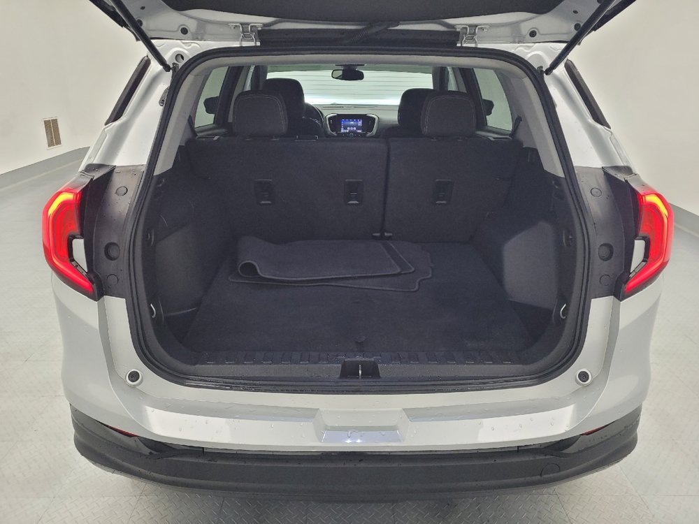Used 2021 GMC Terrain SLE w/ Elevation Edition AWD/4WD image 29