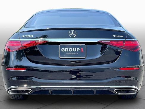 Used 2025 Mercedes-Benz S 580 4MATIC Sedan image 4
