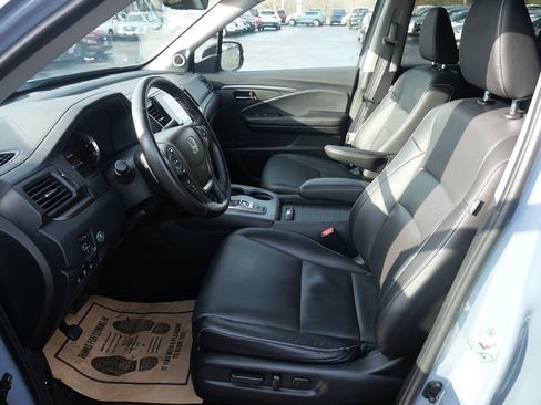 Used 2023 Honda Ridgeline RTL-E image 10