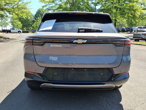 Certified 2025 Chevrolet Equinox EV LT FWD image 30