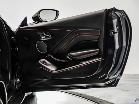 Used 2023 Aston Martin V12 Vantage RWD image 85