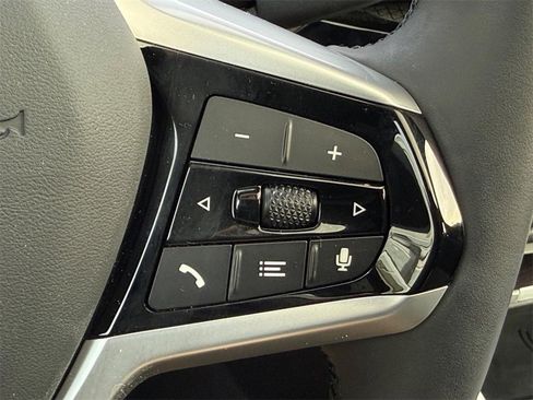 Used 2025 BMW i4 xDrive40i w/ Premium Package image 17