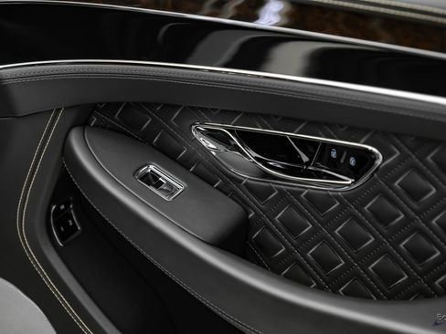 Used 2022 Bentley Continental GT AWD/4WD image 87