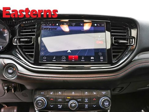 Used 2024 Dodge Durango R/T AWD/4WD image 11
