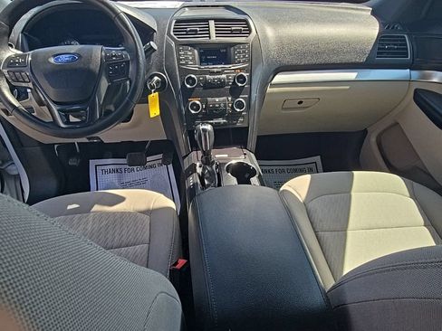 Used 2018 Ford Explorer 4WD w/ Class II Trailer Tow Package image 17