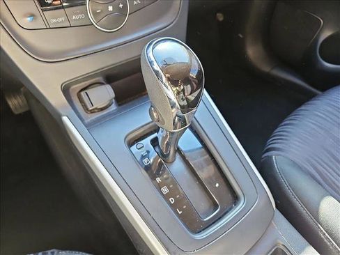 Used 2019 Nissan Sentra SV image 12