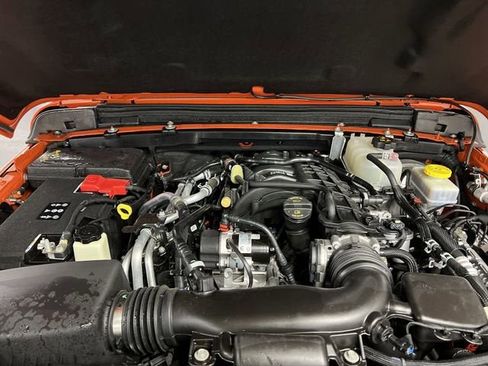 Used 2023 Jeep Wrangler Unlimited Rubicon w/ LED Lighting Group image 30