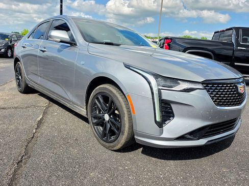 Used 2025 Cadillac CT4 Luxury AWD/4WD image 11