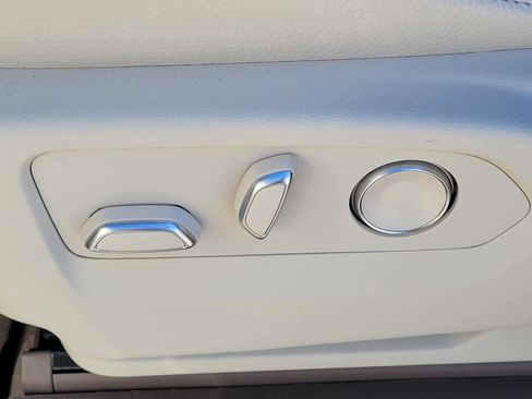 New 2026 GMC Yukon XL Denali w/ Denali Reserve Package image 11