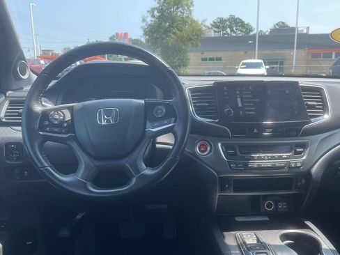 Used 2021 Honda Pilot Special Edition image 17
