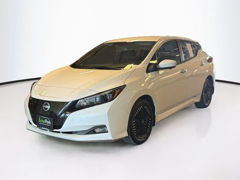 Used 2024 Nissan Leaf SV Plus FWD image 3
