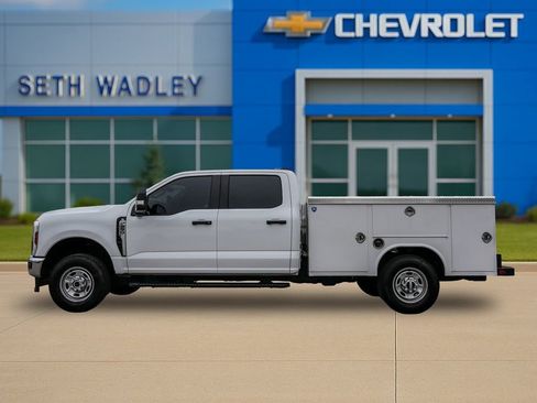 Used 2026 Ford F250 XL w/ XL Chrome Package AWD/4WD image 4