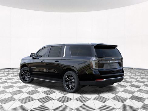 New 2026 Chevrolet Suburban LT w/ Comfort Package AWD/4WD image 6