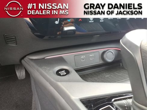 New 2026 Nissan Sentra SV w/ SV Convenience Package FWD image 18