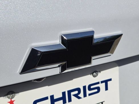 New 2026 Chevrolet Equinox RS FWD image 12