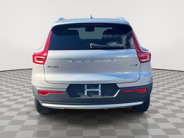 Used 2023 Volvo XC40 B5 Core AWD/4WD image 7