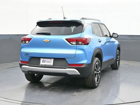 New 2026 Chevrolet TrailBlazer LT w/ Convenience Package FWD image 11
