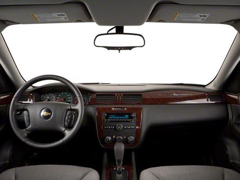 Used 2012 Chevrolet Impala LS FWD image 6