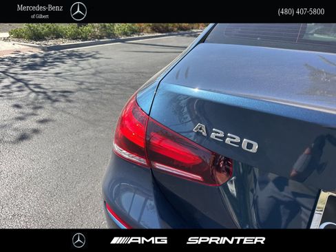 Used 2021 Mercedes-Benz A 220 image 5