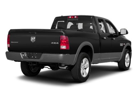 Used 2013 RAM 1500 Classic SLT w/ Protection Group AWD/4WD image 4