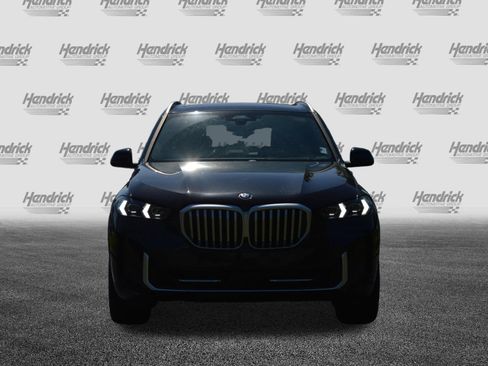 Used 2024 BMW X5 sDrive40i w/ Premium Package RWD image 2