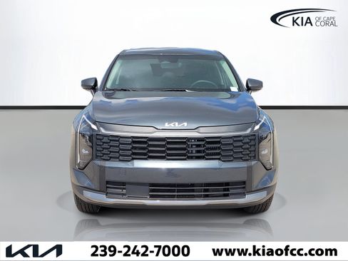 New 2026 Kia Sportage LX FWD image 2