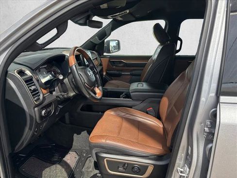 Used 2021 RAM 1500 Limited w/ Body Color Bumper Group image 9