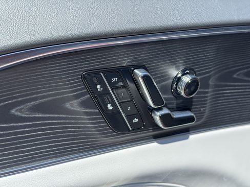 New 2026 Cadillac Lyriq Sport RWD image 21
