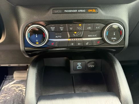 Certified 2022 Ford Escape SE w/ Convenience Package FWD image 14