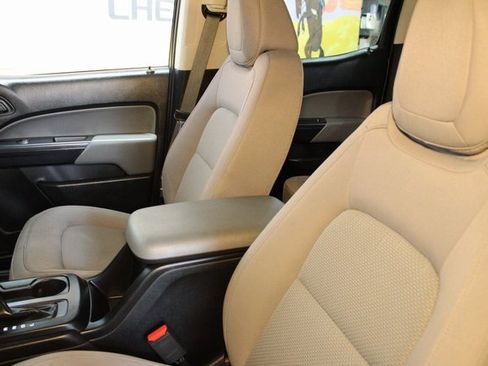 Used 2019 Chevrolet Colorado W/T w/ WT Convenience Package image 16