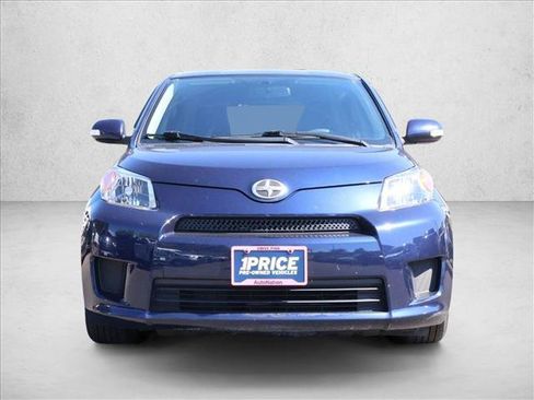 Used 2010 Scion xD FWD image 2