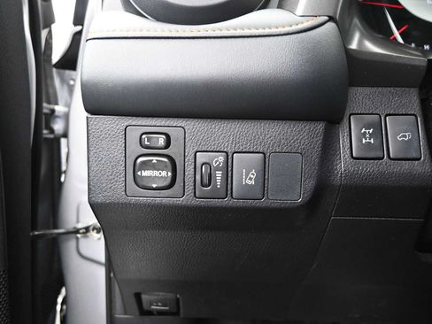 Used 2017 Toyota RAV4 SE AWD/4WD image 12