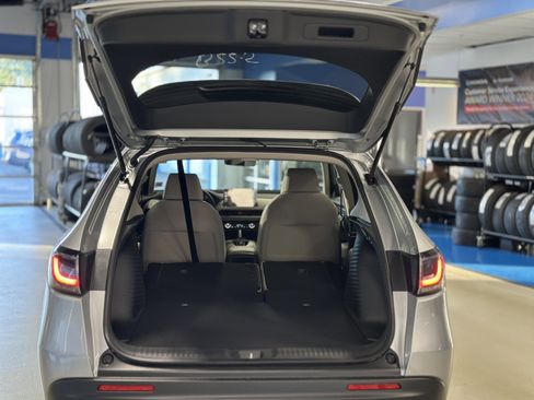New 2026 Honda HR-V LX image 6