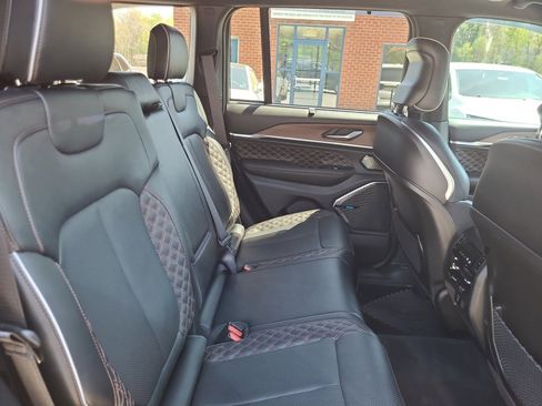 Certified 2024 Jeep Grand Cherokee Summit w/ Adv Protech Group IV AWD/4WD image 33
