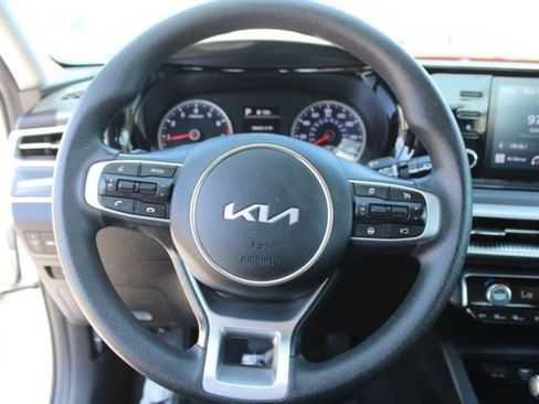 Used 2023 Kia K5 LXS FWD image 18