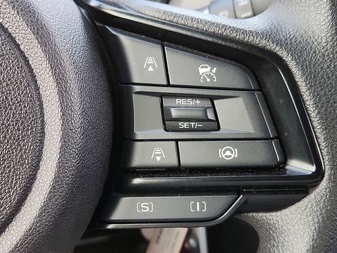 Certified 2024 Subaru Crosstrek 2.0i image 18