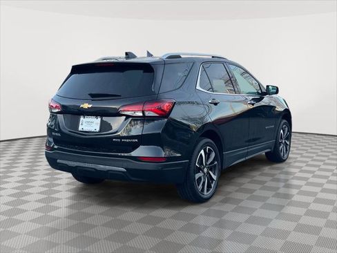 Used 2023 Chevrolet Equinox Premier image 7