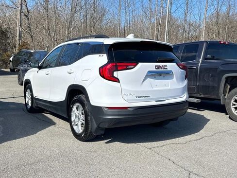 Used 2021 GMC Terrain SLE w/ Driver Convenience Package image 6